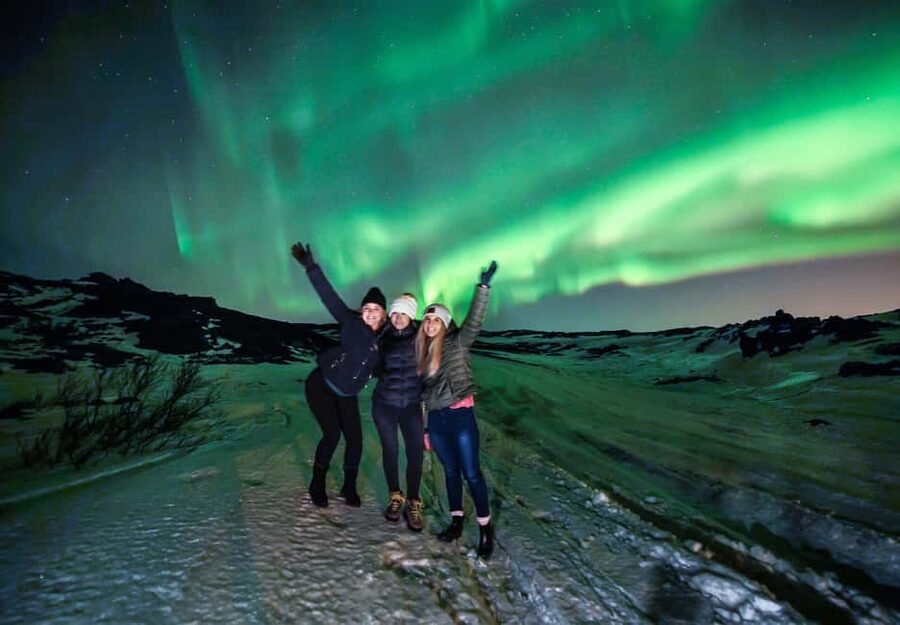 Reykjavik: Evening Lava Tunnel and Northern Lights Hunt - Key reasons this tour works