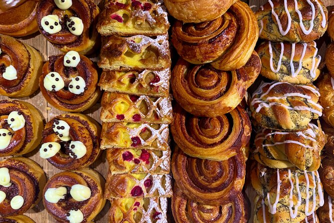 Reykjavík Food Tour with 5 Authentic Local Tastings & Secret Dish - Reykjavik in 3 Hours: How the Timing Works