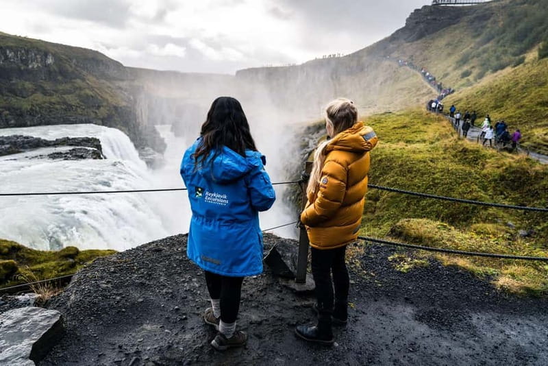 Reykjavik: Full-Day Golden Circle & Geothermal Greenhouse - Getting the timing right: bus ride, stop lengths, and what to pack