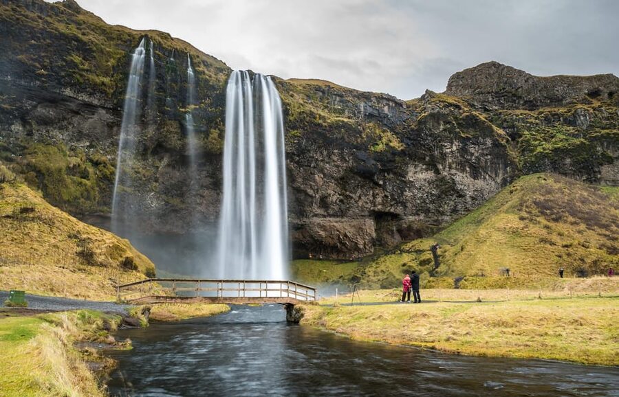 Reykjavik: Glacier Hike & South Coast Day Tour - The long day rhythm: how timing affects each stop