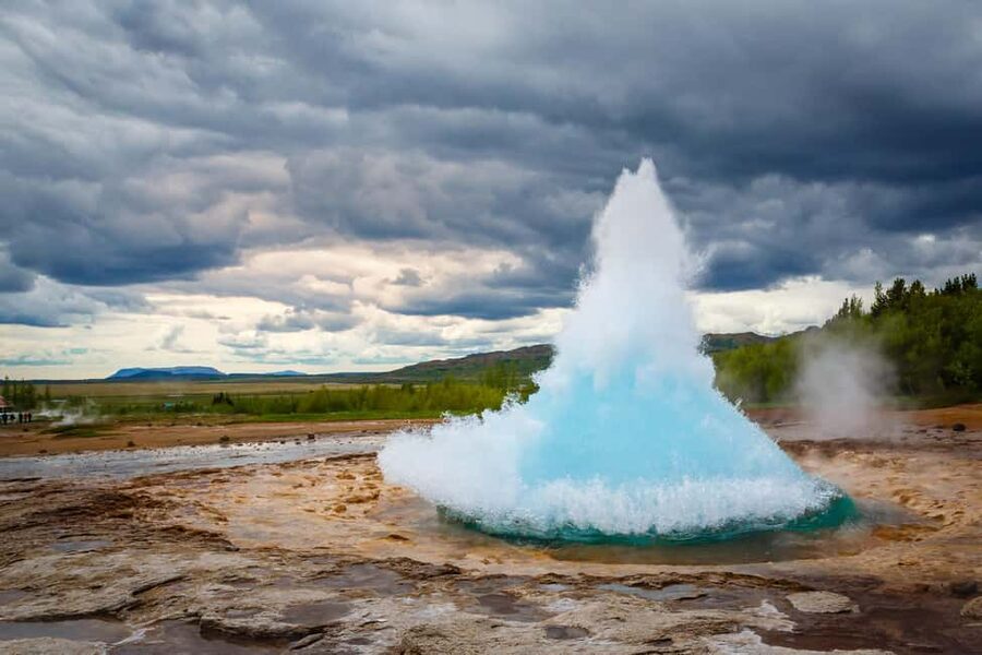 Reykjavík: Golden Circle & Extra Waterfalls Small Group Tour - Morning pickup in Reykjavík: be ready at 8:00