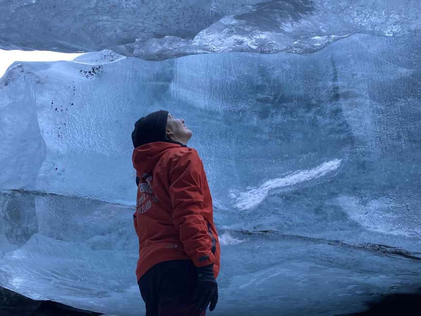 Reykjavik: Golden Circle, Glacier Truck & Ice Cave Tour - Geysir and Strokkur: the geothermal stop with built-in drama