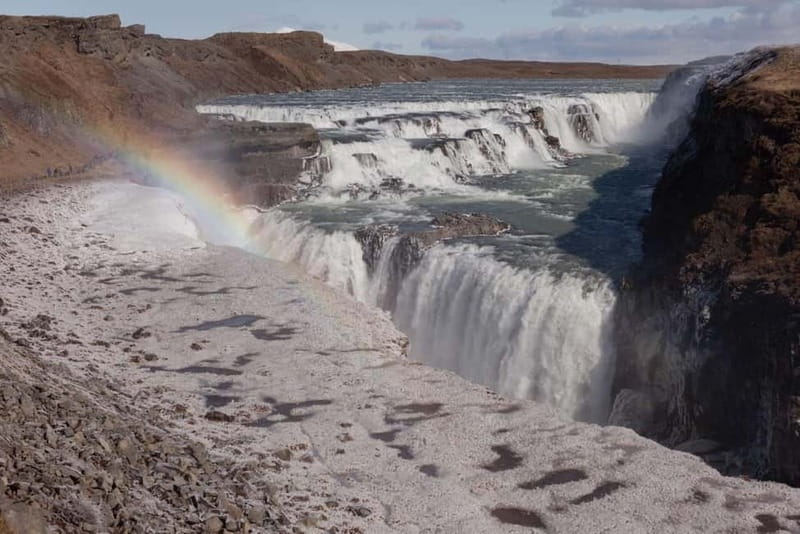 Reykjavik: Golden Circle Super Jeep and Snowmobile Tour - What to pack for a super jeep day and a glacier ride