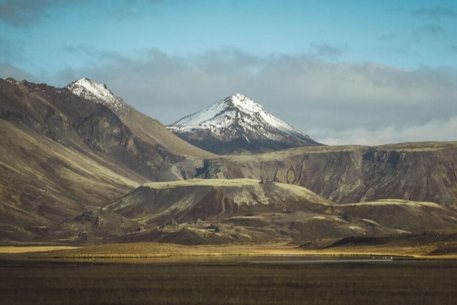 Reykjavik: Golden Circle, Tomato Farm and Kerið Crater Tour - Thingvellir National Park: where the tectonics show up in real time