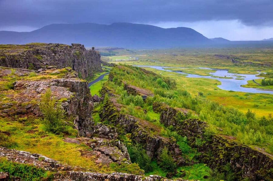 Reykjavik: Golden Circle Tour and Sky Lagoon Entry Ticket - Thingvellir National Park: walking between two tectonic plates