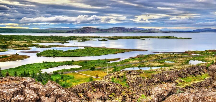 Reykjavik: Golden Circle tour, Crater & Icelandic Horses - Gullfoss waterfall: enough walking to see the falls properly