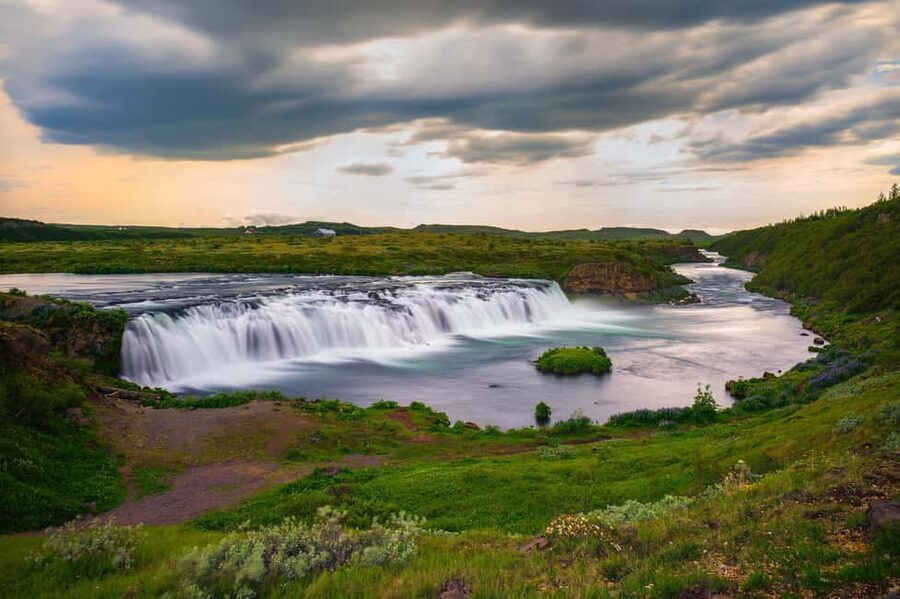 Reykjavik: Golden Circle & Waterfalls in Chinese冰岛黄金圈中文一日团 - Timing, group flow, and how to avoid photo frustration