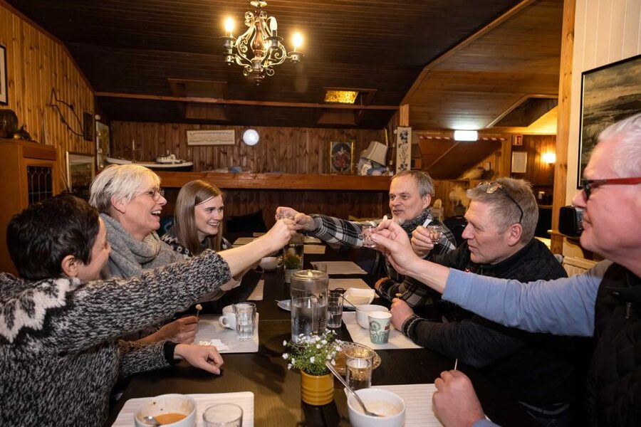 Reykjavik: Icelandic Food Tour - A 3-hour Reykjavik food plan that actually makes sense