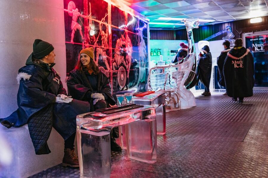Reykjavik: Magic Ice Bar Entrance and Welcome Drink - Staff Service and Photo Ops, From Roman to Asteris