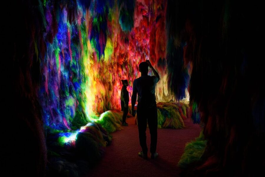 Reykjavík: Multi-Sensory Art Installation Chromo Sapiens - Cave One to Three: HAM Soundscapes and the Color Shift