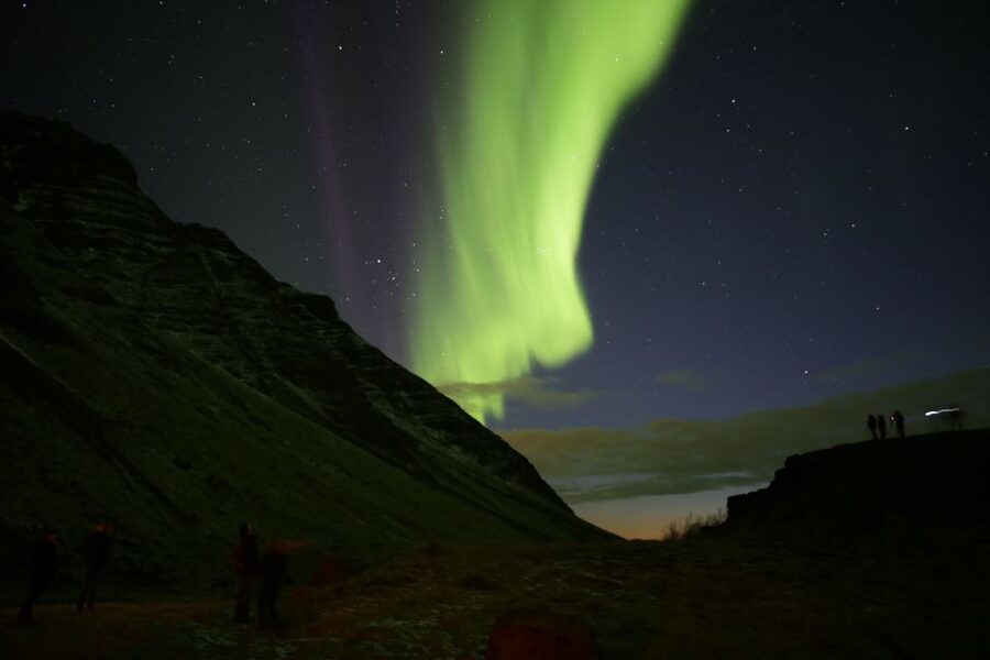 Reykjavik: Northern Lights Experience by Superjeep - Weather Rules: What You Should Expect When Iceland Does Iceland Things