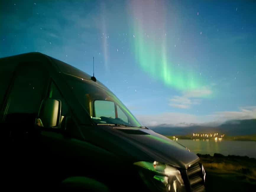 Reykjavik: Northern Lights Small Group with Surprise - The 16-seat minibus setup, and why it improves your photos