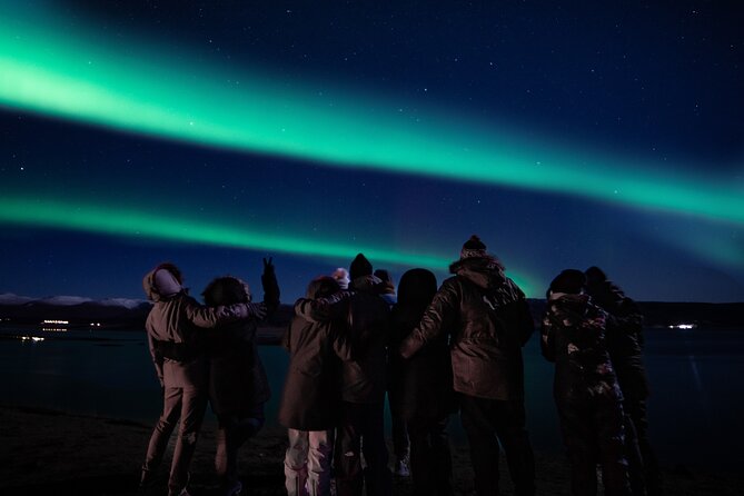 Reykjavik Northern Lights Tour with Professional Photographer - Private Group Comfort, Pickup, and Why the Small Stuff Matters