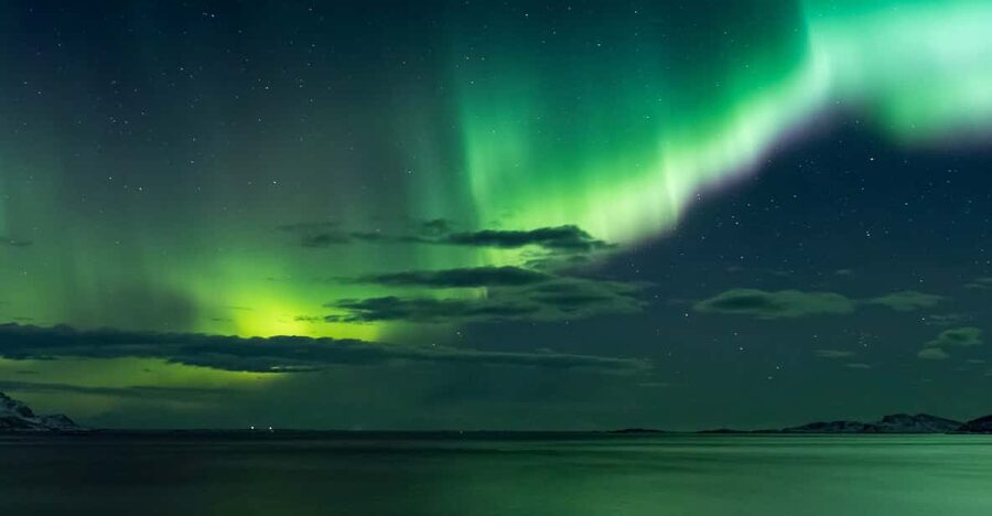 Reykjavik: Northern Lights with Icelandic Treats - The First Ride: A Scenic Transfer and a Safety Brief That Actually Helps