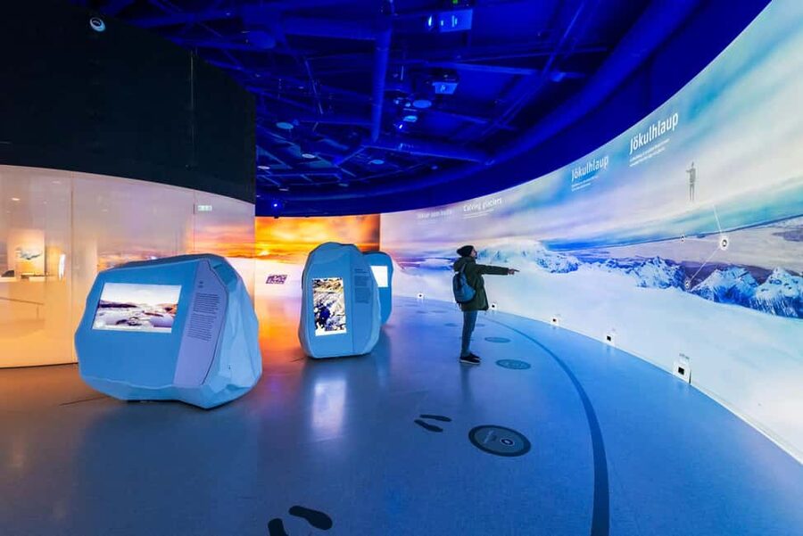 Reykjavik: Perlan - Wonders of Iceland Experience - Who Should Book This, and Who Might Skip It?