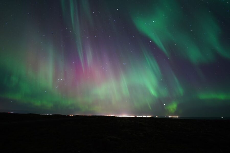 Reykjavik: Premium Northern Lights Tour with Free Photos - Key Points at a Glance
