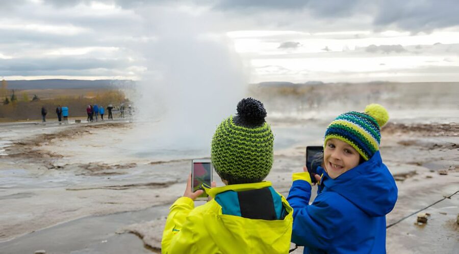 Reykjavík: Private Golden Circle Tour with Kerid Crater - Kerid Crater: stepping into Iceland’s volcanic past