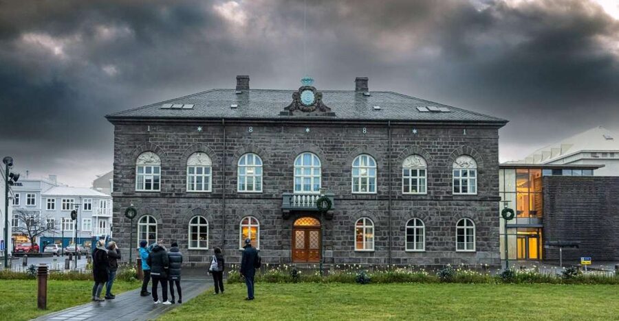 Reykjavik: Private Icelandic Viking Age Walking Tour - Getting started outside Hlöllabátar, and why the location matters
