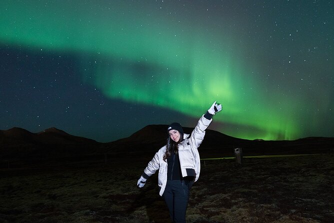 Reykjavik Private Northern Lights Tour with Pro Photographer - Should You Book Icelandic Roamers for Northern Lights in Reykjavik?