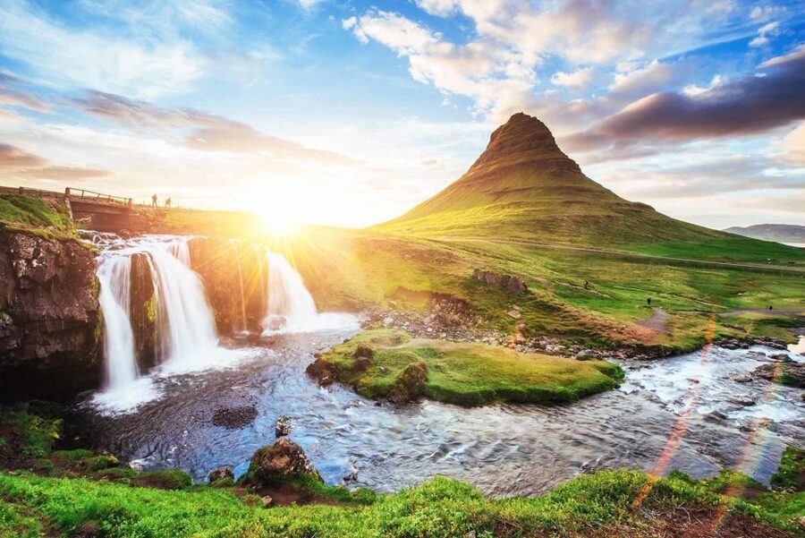 Reykjavik: Private Snaefellsnes and Kirkjufell Jeep Tour - Kirkjufell: the most photographed mountain in Iceland, without the rushed feeling