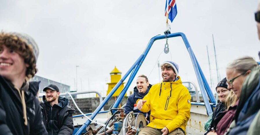 Reykjavik: Puffin Watching Boat Tour - From Reykjavik’s Old Harbour to Faxaflói Bay in just one hour
