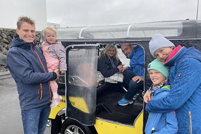 Reykjavík Shared Tuk Tuk Tour - Austurvöllur and the independence-story vibe in the central square