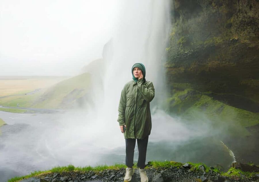 Reykjavik: Small Group South Coast Tour with Spanish Guide - Reykjavik pickup, comfort, and how the day flows