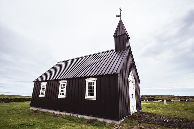 Reykjavík: Snæfellsnes & Kirkjufell Small Group Tour - Stop 4: Búðakirkja Church, 1703 origins and a rebuild in 1987