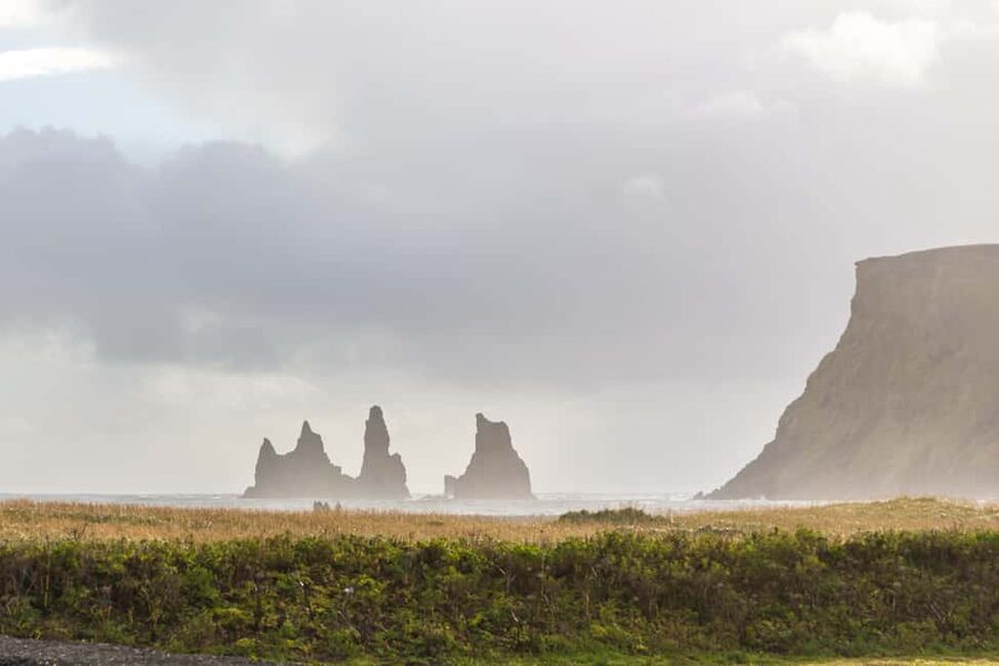 Reykjavik: South Coast, Glacier Hike & Northern Lights Combo - Skógafoss: 527 steps and the chance for rainbows