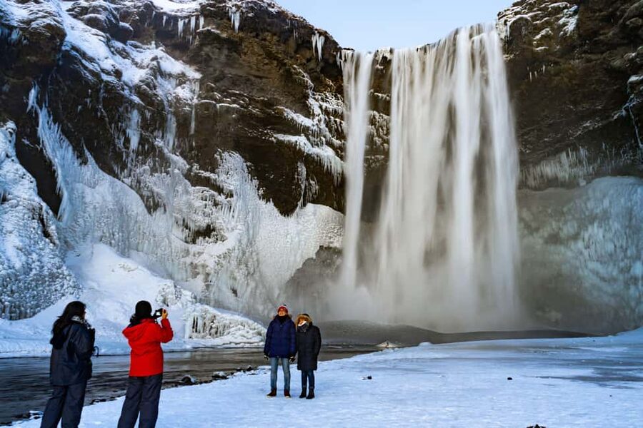 Reykjavík: South Coast Wonders & Northern Lights Tour - Morning Pickup and the South Coast Drive Rhythm