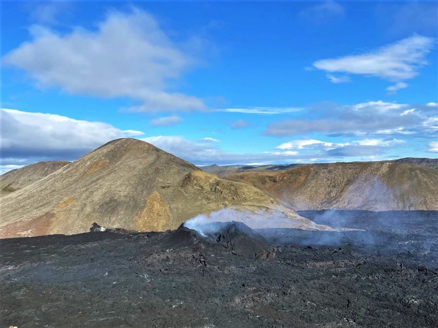 Reykjavík: Volcano Eruption Site and Reykjanes Hiking Tour - Picking up in Reykjavík and the Reykjanes drive that sets the tone