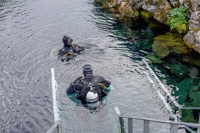 Silfra: Diving Between Tectonic Plates - Meet on Location - Silfra Hall, Cathedral, and Lagoon: What Your Time in the Water Looks Like