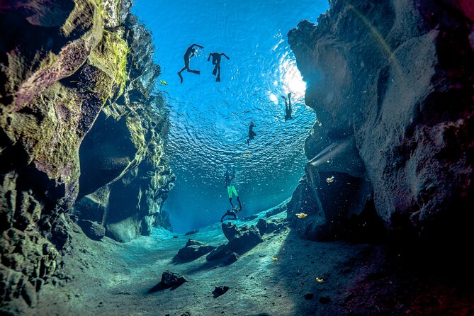 Silfra Snorkel - Between Continents - When Quality Matters - Key things to know before you go