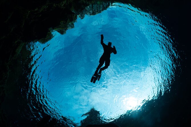 Silfra Snorkel - Between Continents - When Quality Matters - What you learn in the briefing before you float