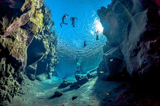 Silfra Snorkel - Between Continents - When Quality Matters - Price and value: what you’re really paying for