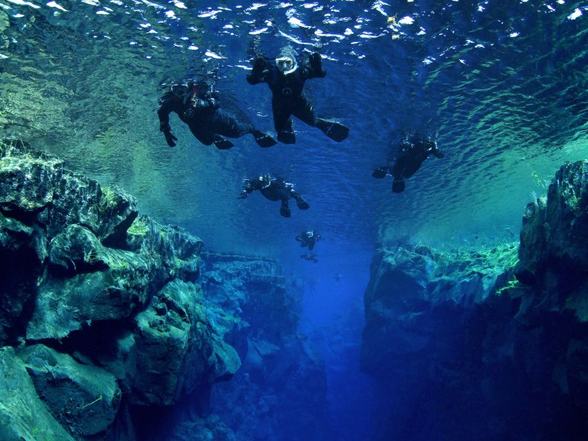Silfra: Snorkeling Tour Between Tectonic Plates - Should You Book the Silfra Snorkeling Tour?