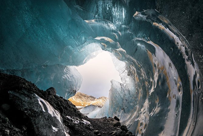 Skaftafell: Blue Ice Cave & Glacier Hike on Vatnajökull - The 4x4 Ride to Fallsjökull: Short, Practical, and Scenic