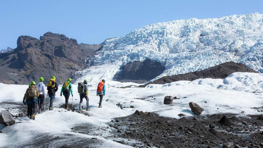 Skaftafell: Falljokull Glacier Easy Group Hike - Price and value for a guided glacier walk