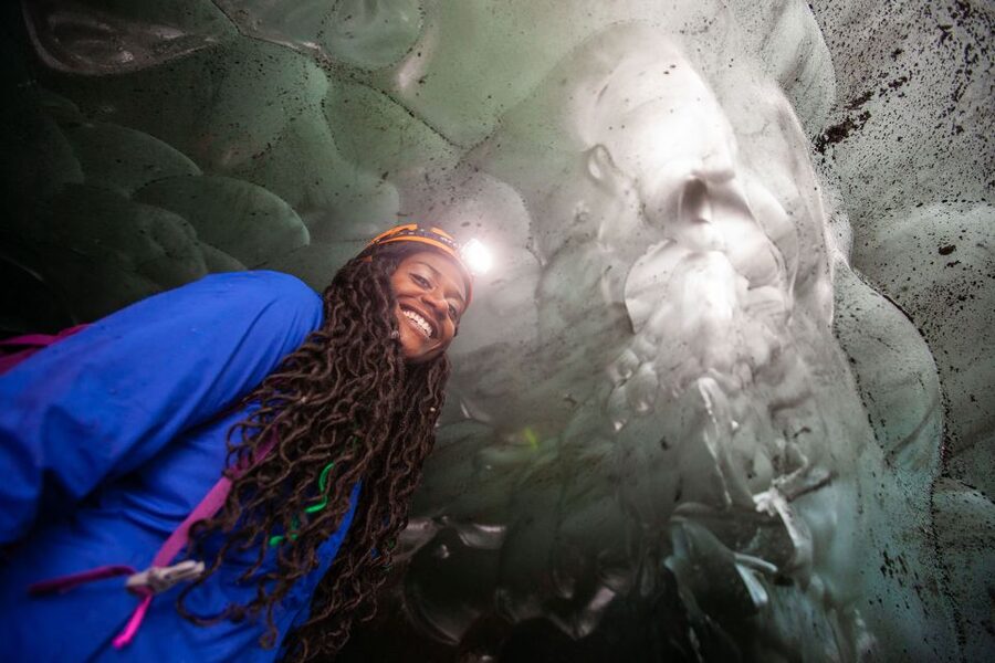 Skaftafell: Ice Cave Experience - Falljokull photo stop and guided walk: what to expect on the ice approach
