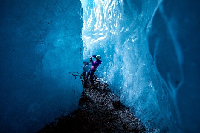 Skaftafell Ice Caving & Glacier Hike - Gear you might still need: rentals and how to avoid a cold, miserable hike