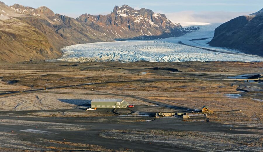 Skaftafell Nature Reserve: Highlights Scenic Airplane Tour - The Pilot Factor: Friendly Explanations and Quick Route Context