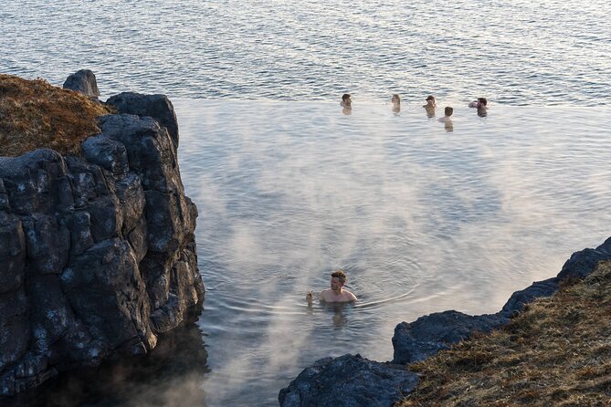 Sky Lagoon Ticket with 7-Step Ritual and Transfers from Reykjavik - Skjól 7-step ritual: how to get the most from it