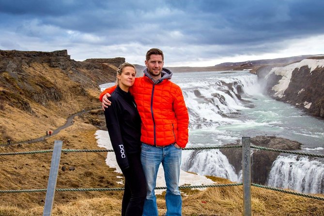 Small-group Golden Circle Classic Tour from Reykjavik - Þingvellir National Park: walking between tectonic plates