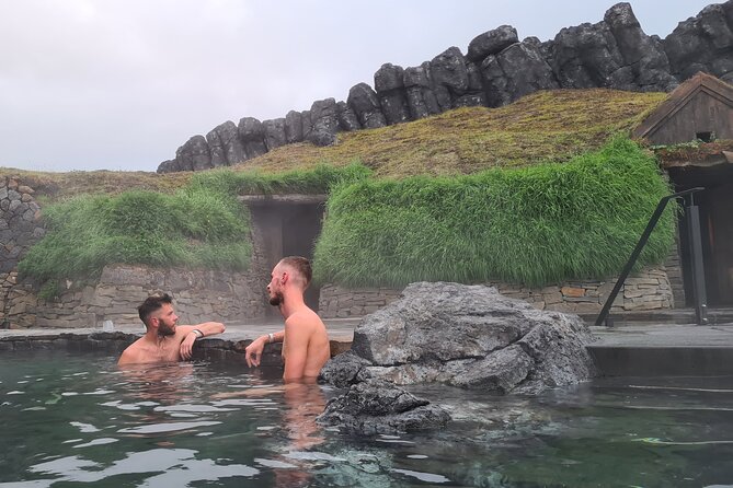 Small-Group Golden Circle, Sky Lagoon with Ticket & Kerid Crater - Þingvellir National Park: where the plates pull apart
