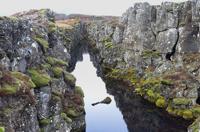 Small Group Golden Circle with Kerid Crater & Tomato Farm Visit - Gullfoss waterfall: the classic canyon drop