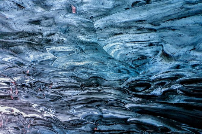 Small-Group Ice Cave Tour from Jökulsárlón - Inside the ice cave for 30 to 40 minutes