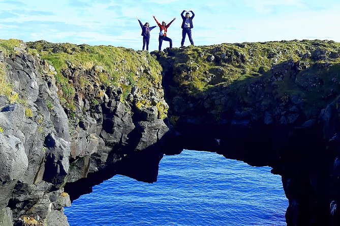 Small-Group Snaefellsnes National Park Day Trip from Reykjavik - Stop 5: Londrangar basalt cliffs for birds and columns