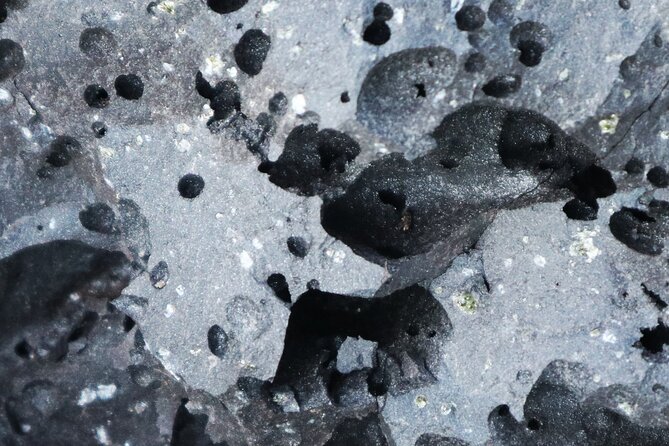 Small Group Volcano Hike with a Professional Geologist - Riding back through Reykjanes: the return drive adds geology time