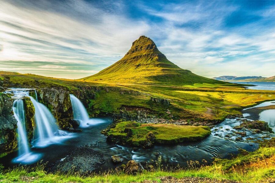 Snaefellsnes Peninsula and Kirkjufell Small-Group Tour - Reykjavík Pickup to the Borgarnes Stretch: Your Day’s Pace