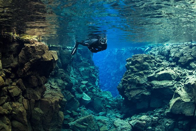 Snorkel the Silfra Fissure-Meet on Location (Free Photos & Cocoa) - Who This Tour Is For, and Who Should Skip It